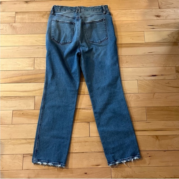 Good American Good Curve Blue
Straight Leg Jeans size 10/30 - Picture 7 of 10